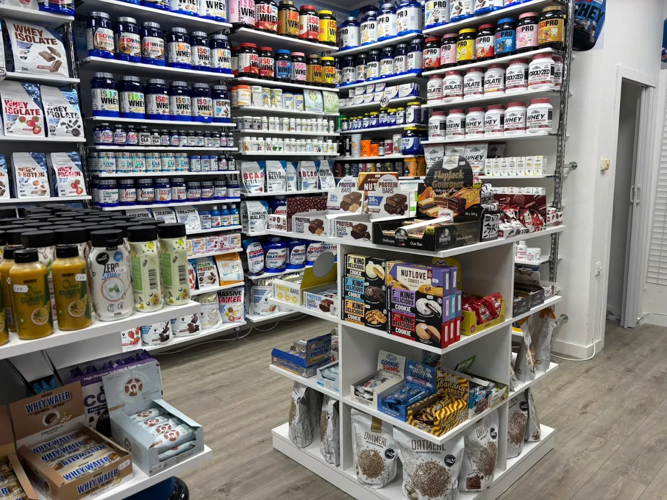 USAFITNESS EL ARCÁNGEL CÓRDOBA - tienda de nutrición deportiva y suplementos en Córdoba (foto 3)